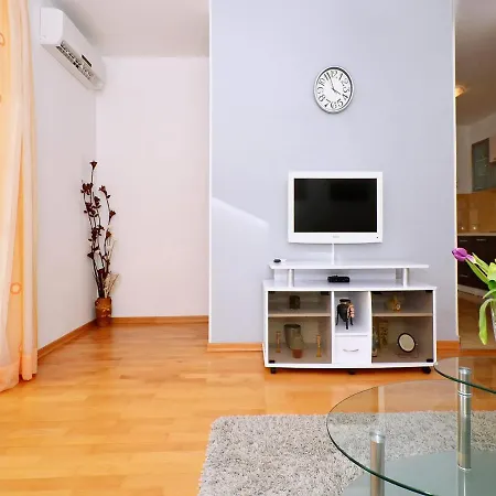 Guest house Filip Trogir
